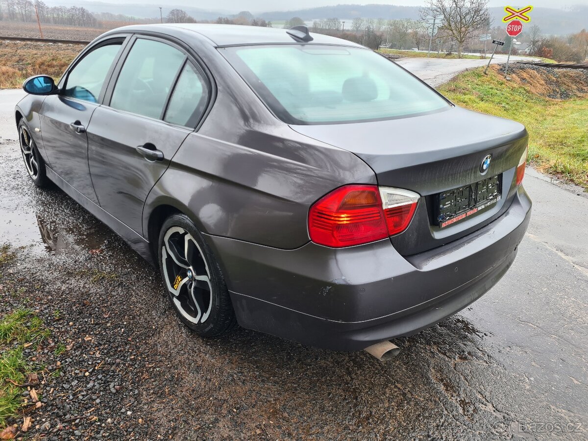 BMW 318 D - 4