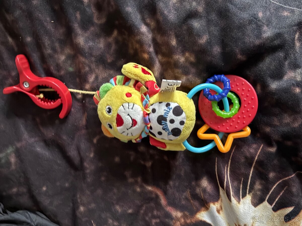 Kolotoč a hračky - 4