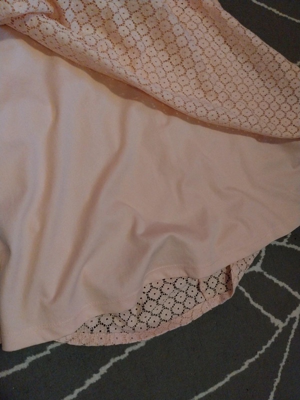 Krajkové šaty Only, vel. 40 - 4