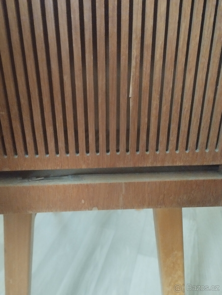 Retro skříňka - 4