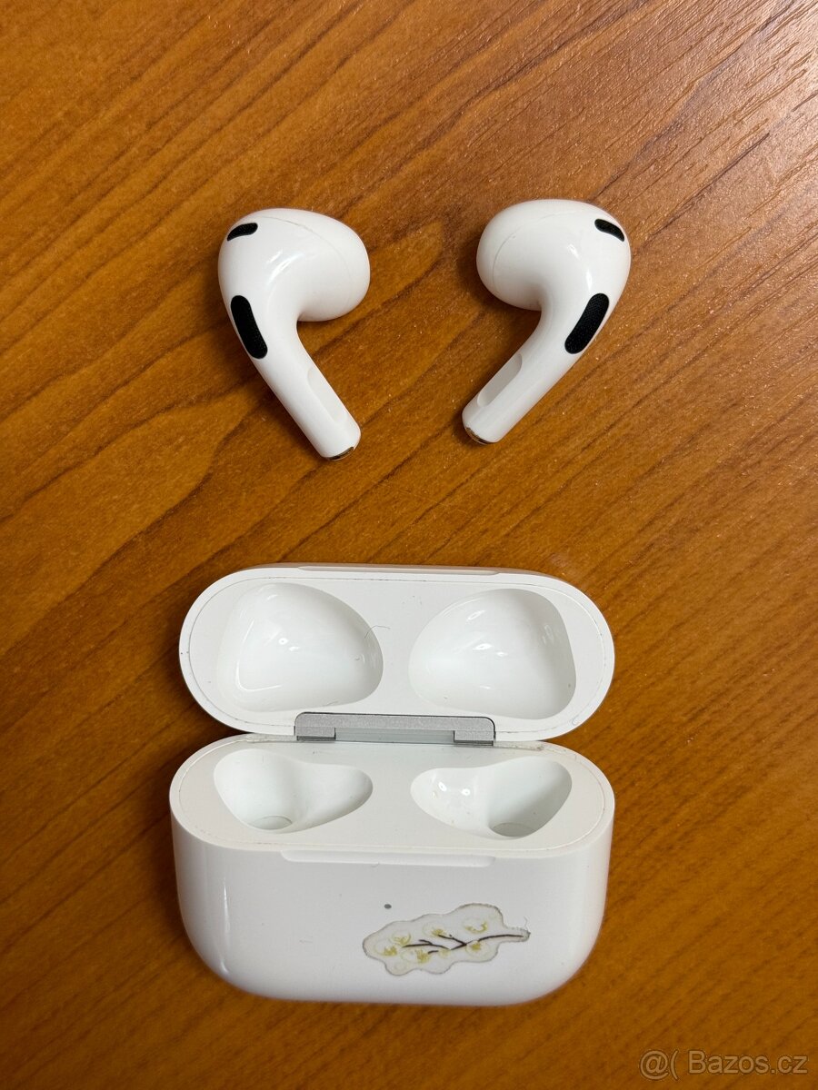 AirPods (3rd generation) - 4