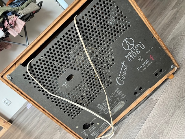 Tesla Carmen - 4