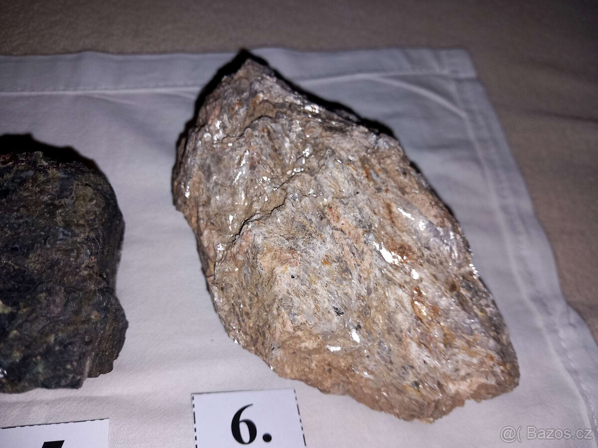 S94 Sbírka 37 ks minerálů - 4