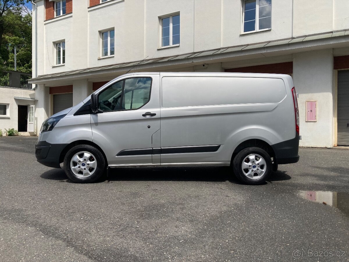Ford Transit Custom 2.2TDCi 74kW L1H1 Tažné Alu16" - 4