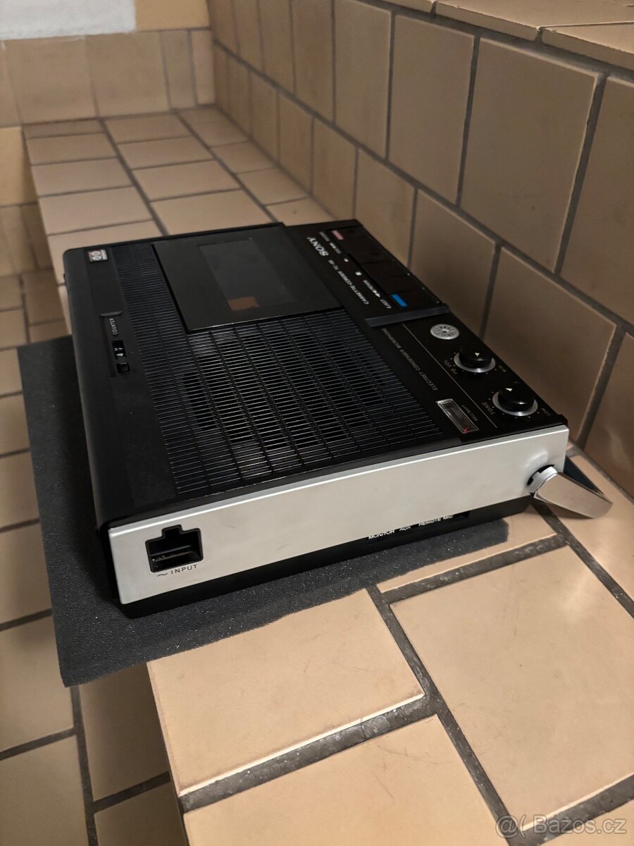 Kazetový magnetofon Sony - 4