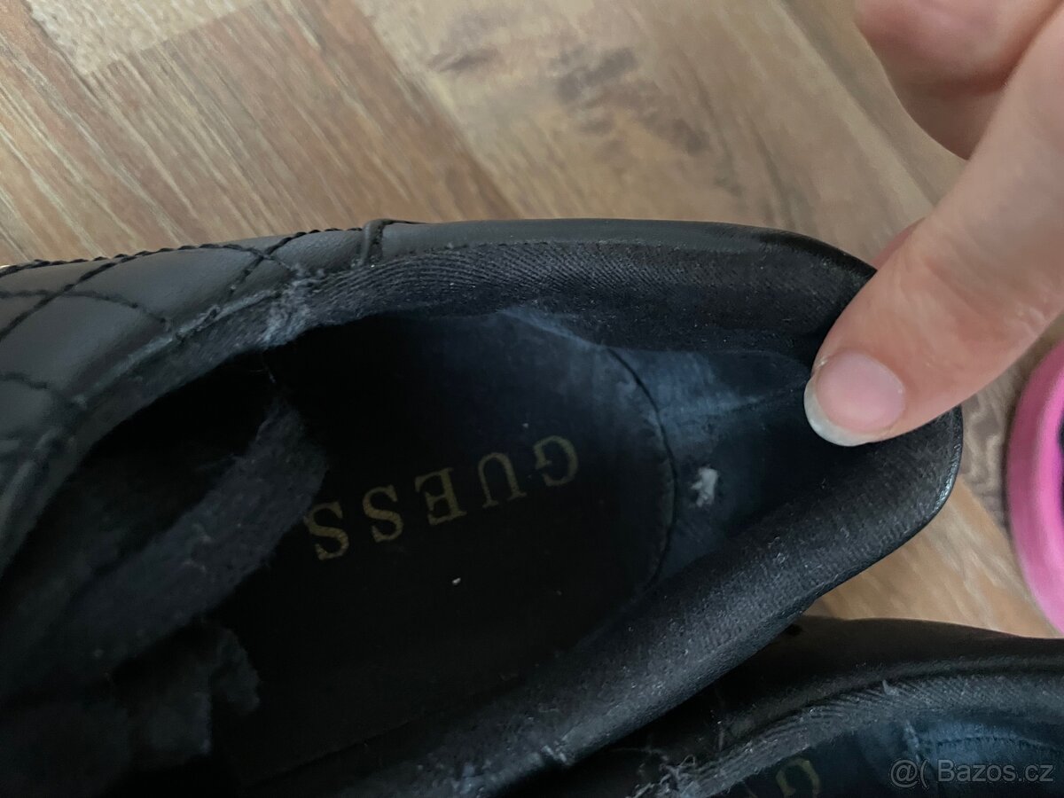 Dámské tenisky Guess Baritt na platformě - 4