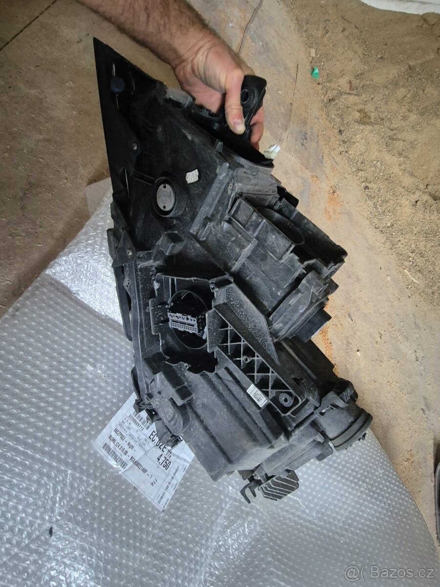 Prave predni svetlo vw arteon 2022 - 4