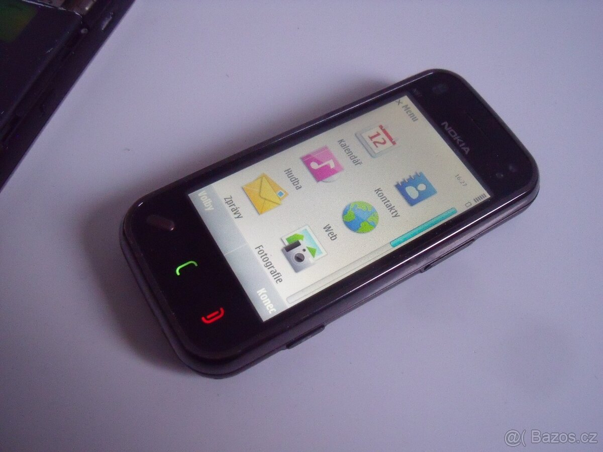 2x NOKIA N97-4 - 4