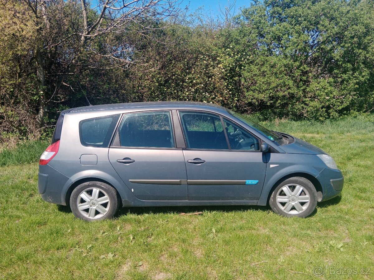 Renault Grandscenic 2 - 4