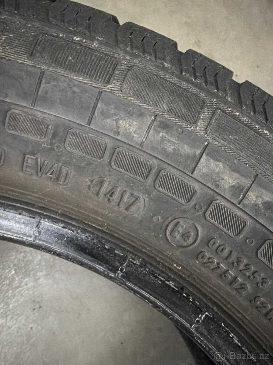 Pneu 205/65/16C - 4
