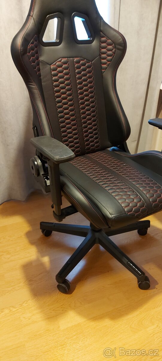 Herni zidle Legend - 4