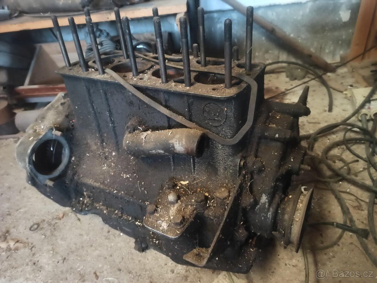 motor škoda octania veterán - 4