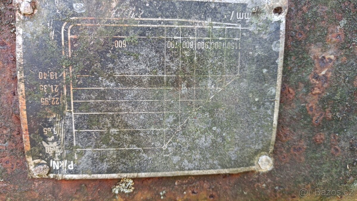 Věž, vidle za traktor - 4