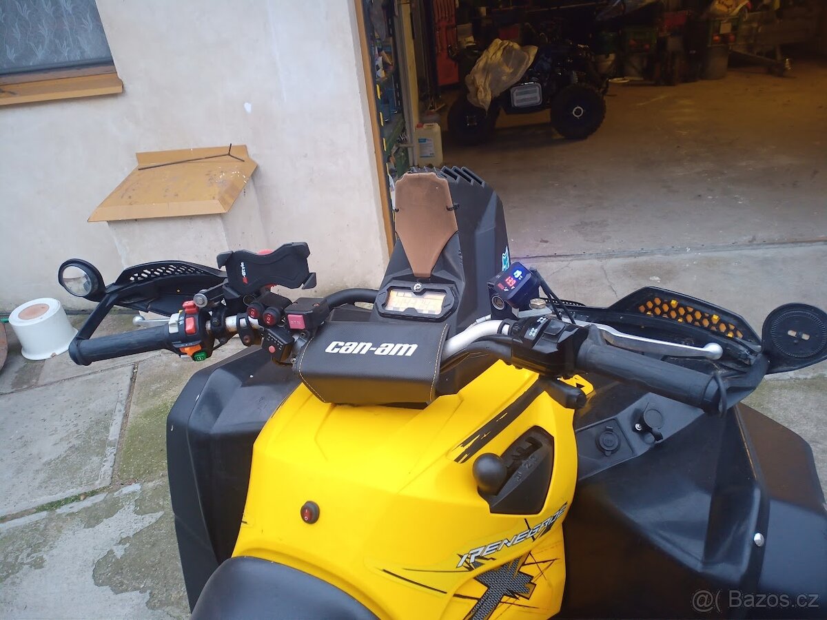 CAN-AM Renegade 800R