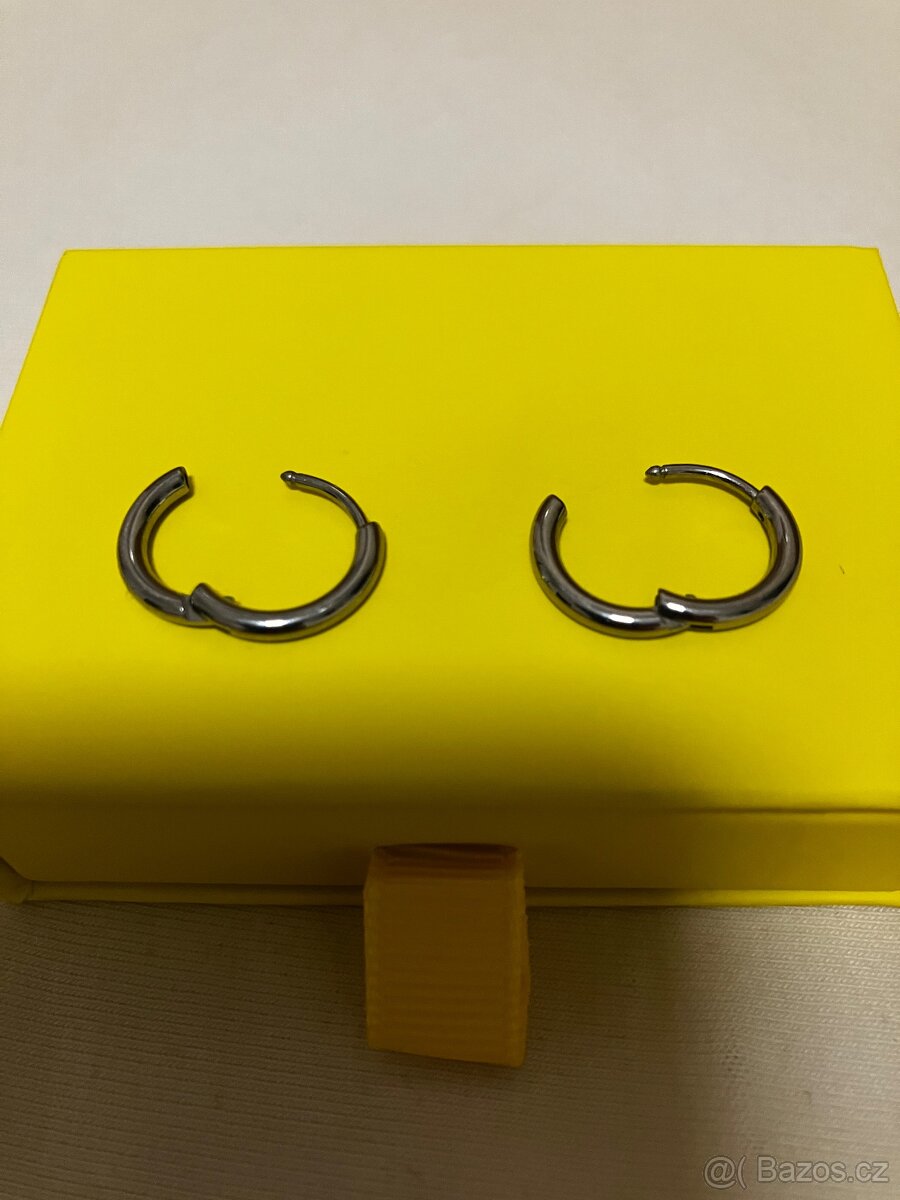 NOVÉ náušnice kruhy z titanu a chirurgické oceli - 4 ks - 4