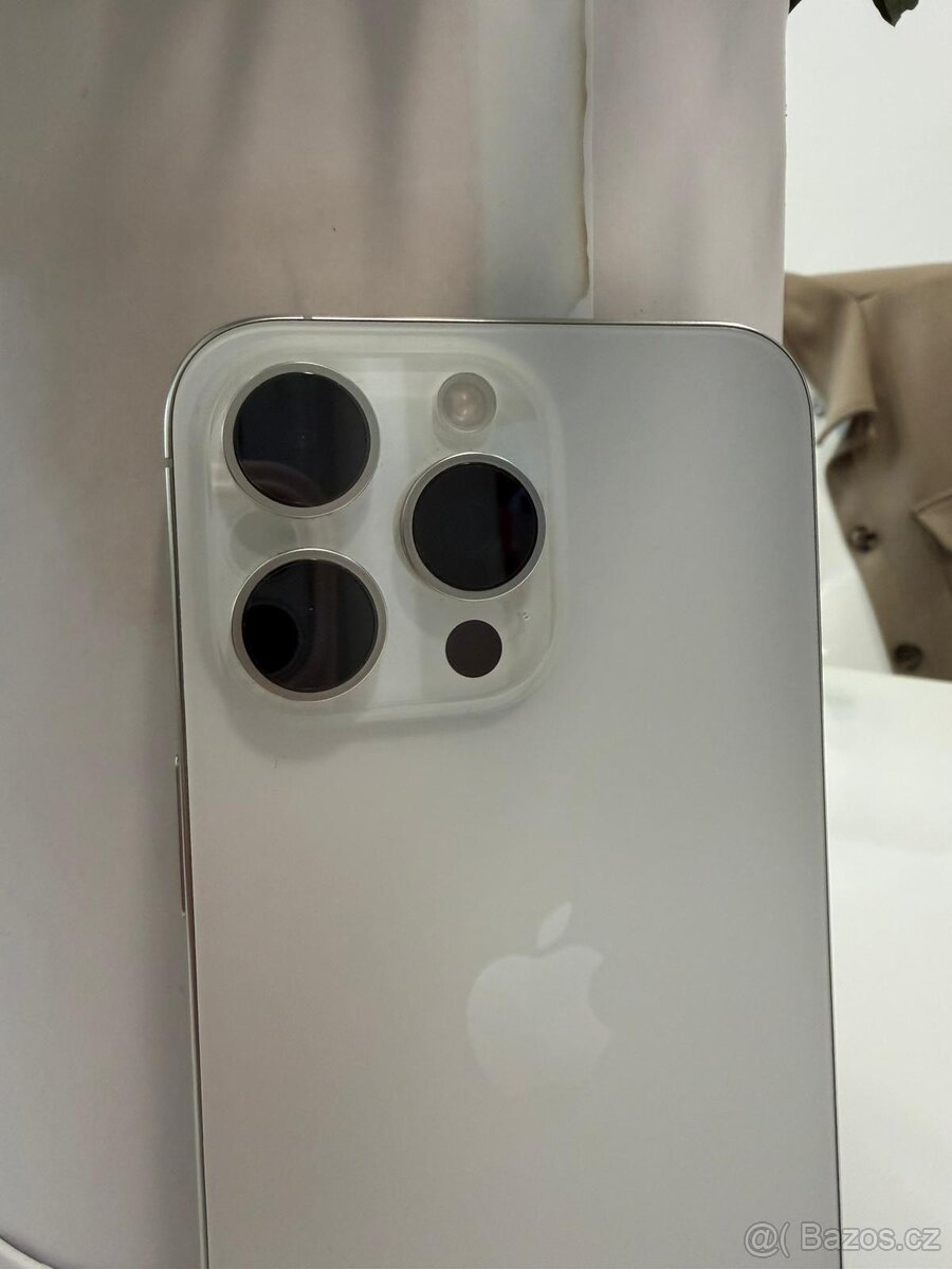 Prodám iPhone 15 Pro Max, Top stav 100% baterie - 4