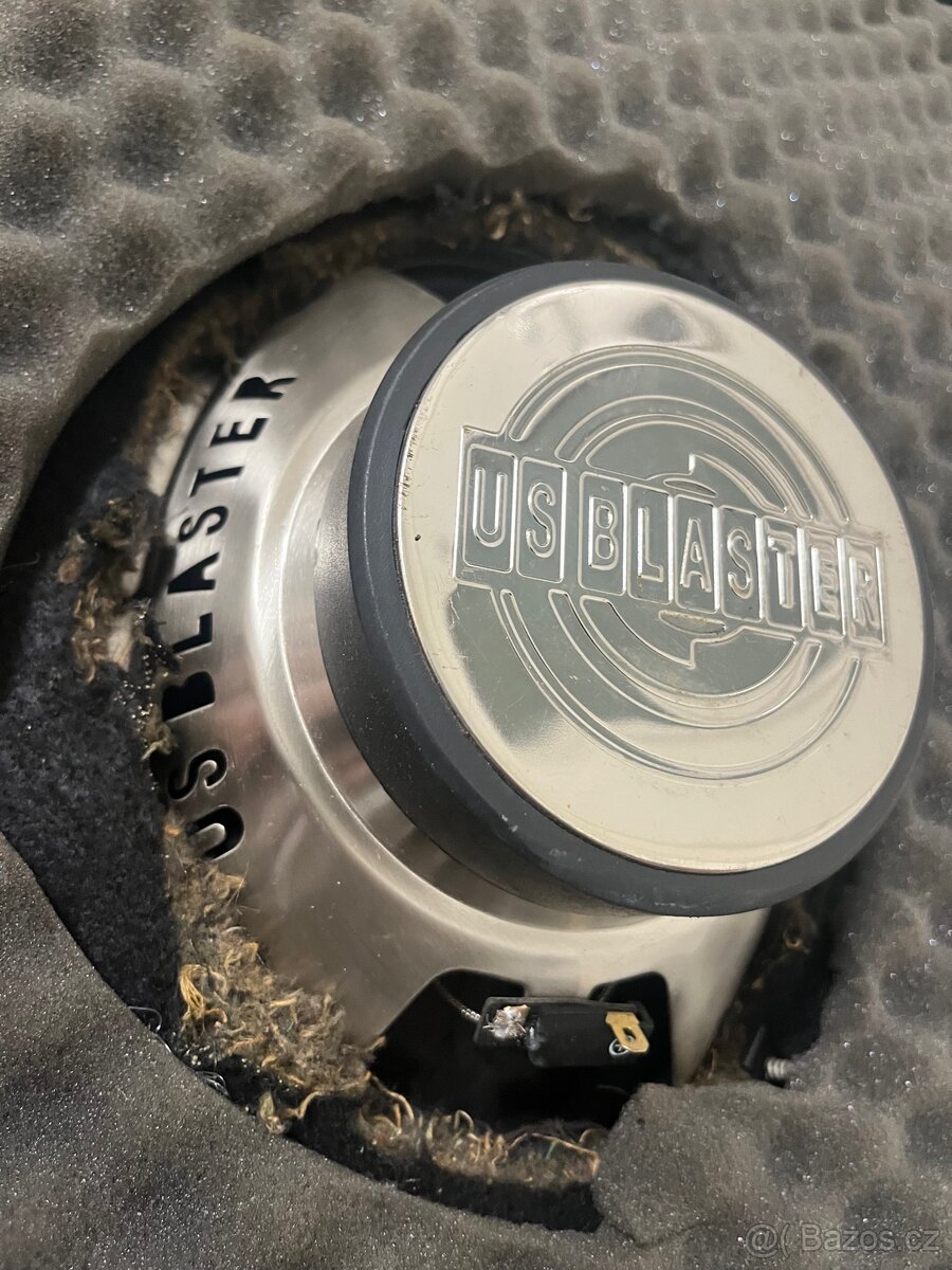 Golf 4 plato s reproduktory - 4