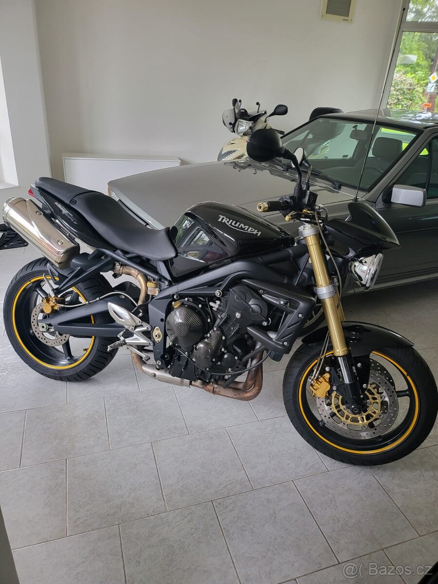 Triumph Street Triple 675 - 4