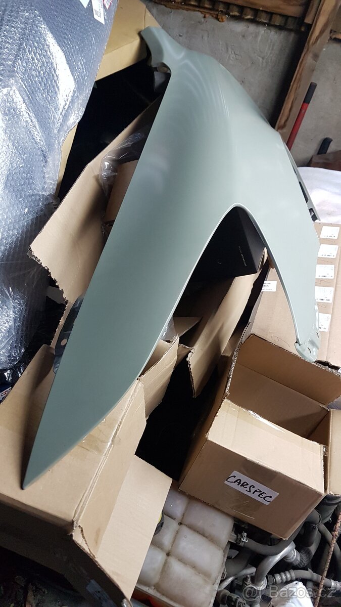 Škoda Octavia II FaceLift - Blatník LP - 4