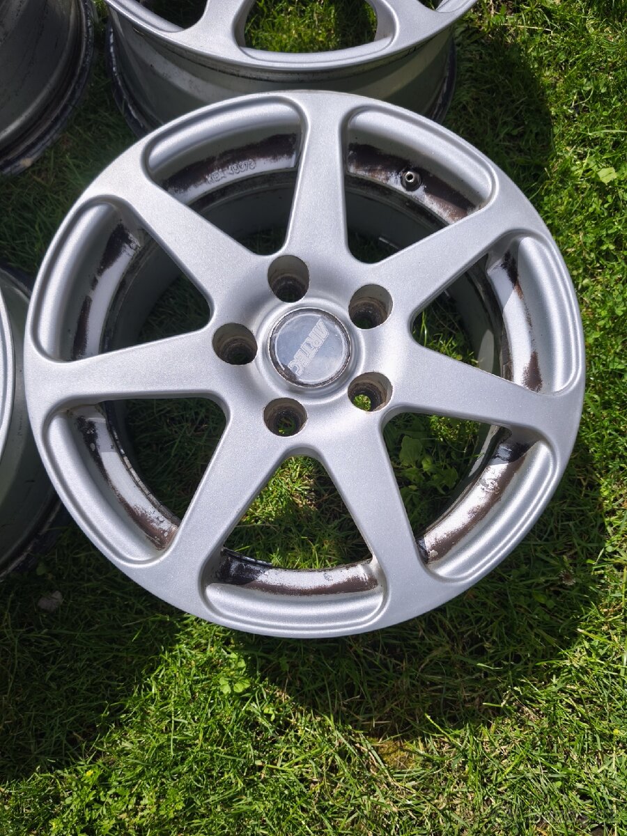 15" disky z Octavie 2 - 4