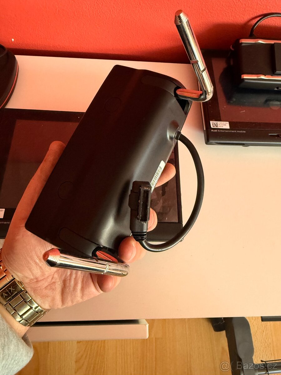 Tablety originál Audi - 4