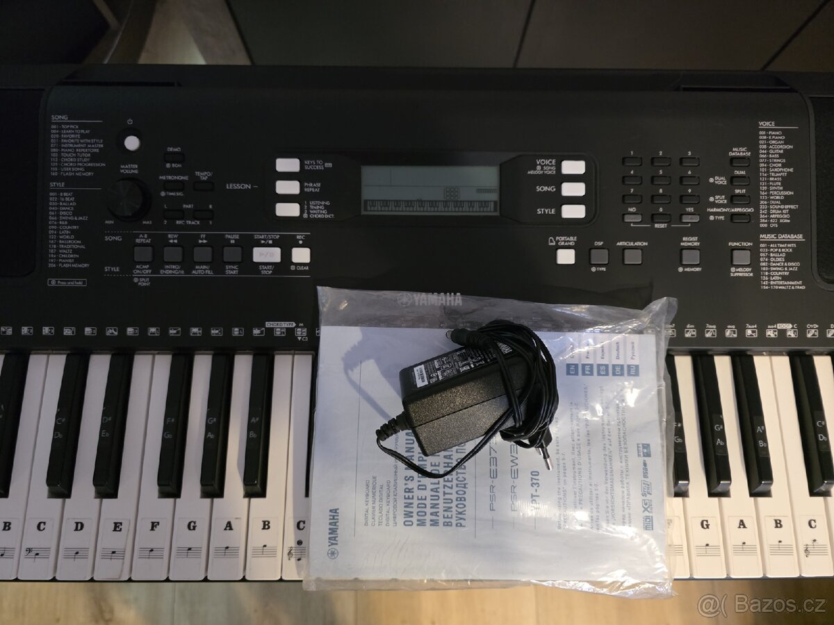 Klávesy Yamaha PSR-E373 - 4