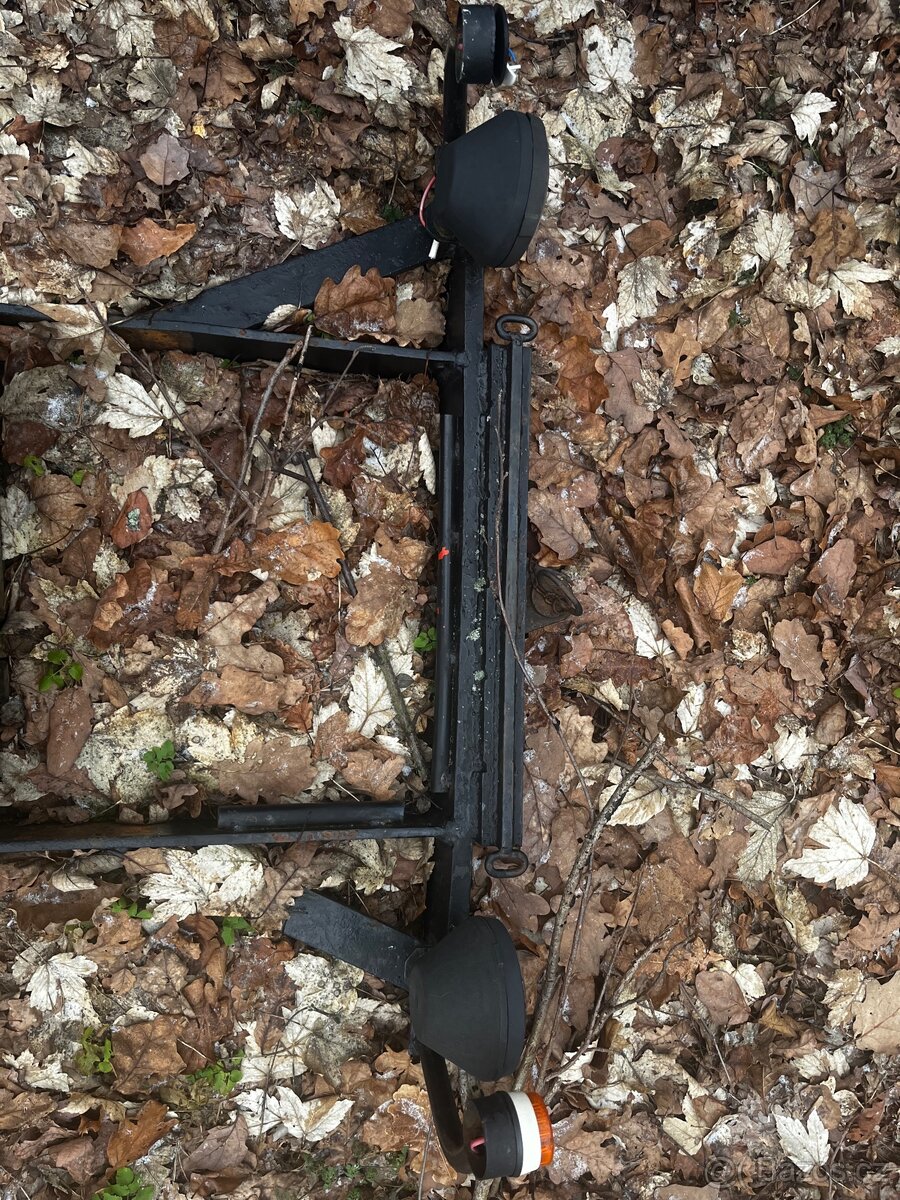 Nárazníkový rám ZETOR - 4