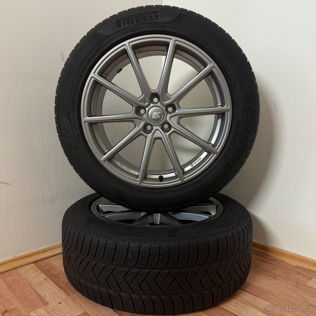 VOLVO/LAND ROVER 5x108 R19 ET45+ZIMNÍ 235/55R19 6mm