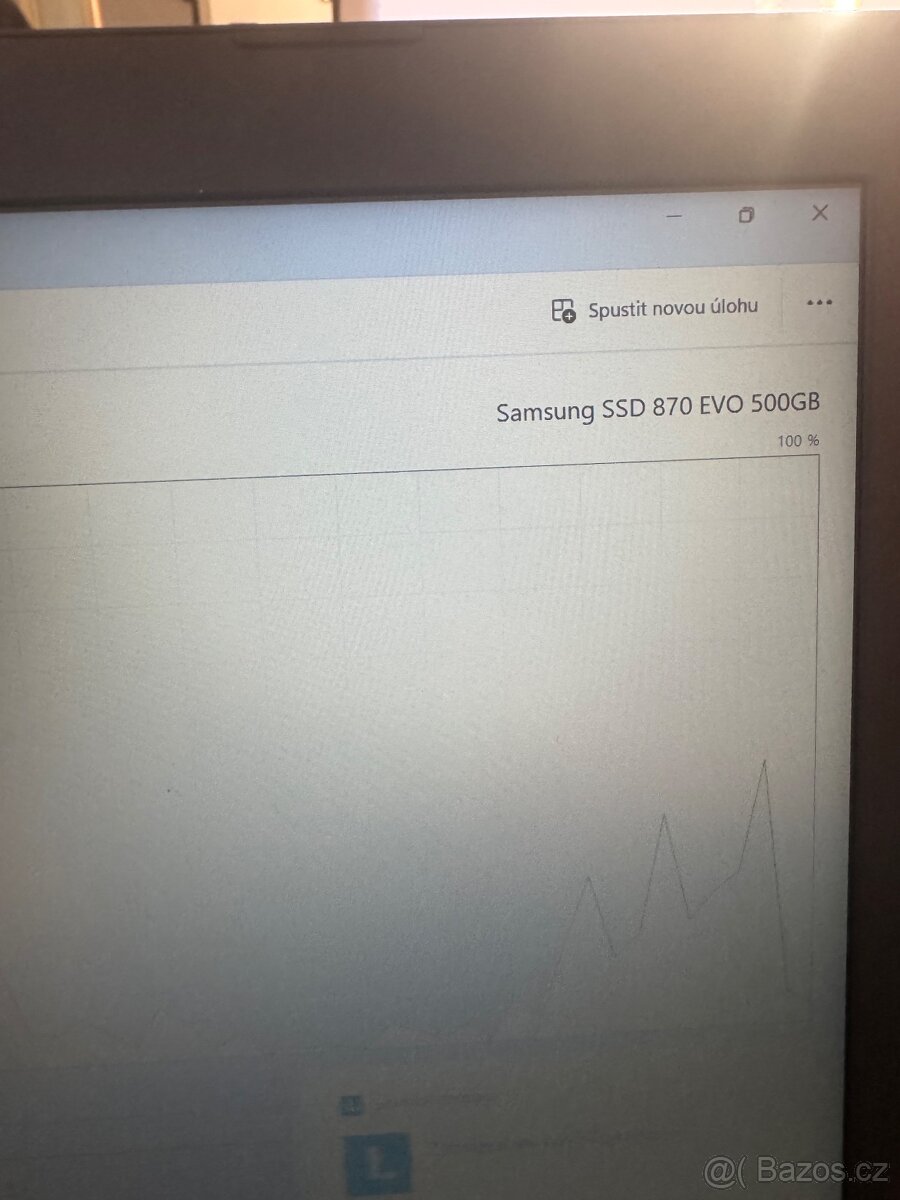 Lenovo IdeaPad 330-15IKB – i5, SSD, GPU – super stav - 4