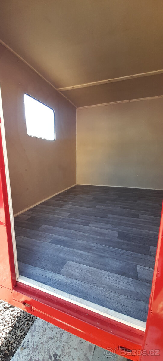 Prodám Maringotku Jednoosá po Opravě - 4