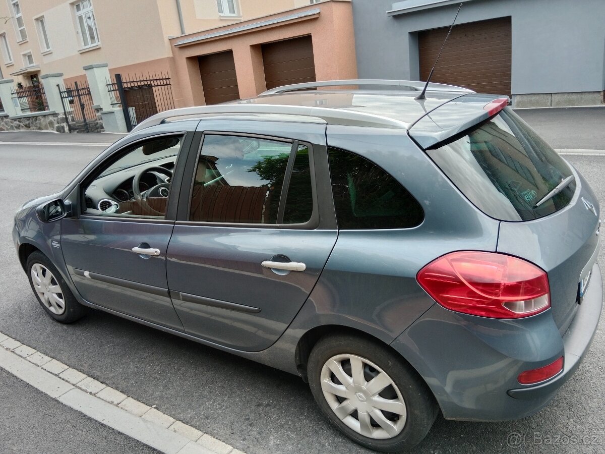 Prodám Renault Clio grandtour - 4