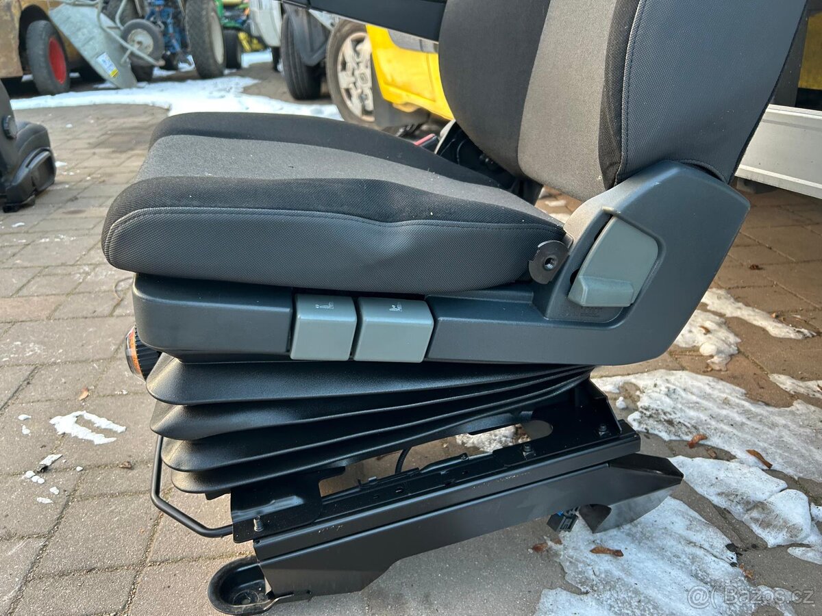 Sedačky Renault Master/Opel Movano rok 2018 - 4