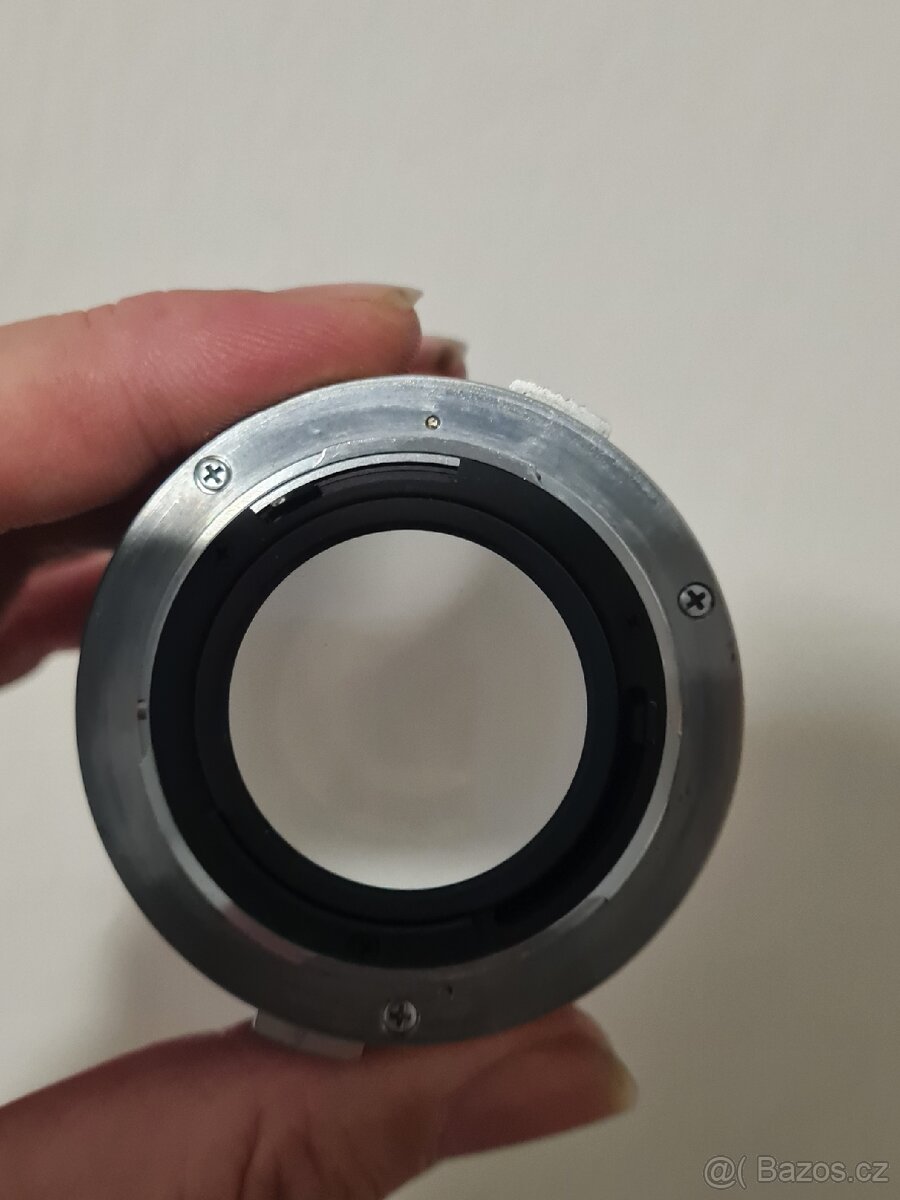 Olympus OM-System G-Zuiko 1.4/50 Auto-S - 4