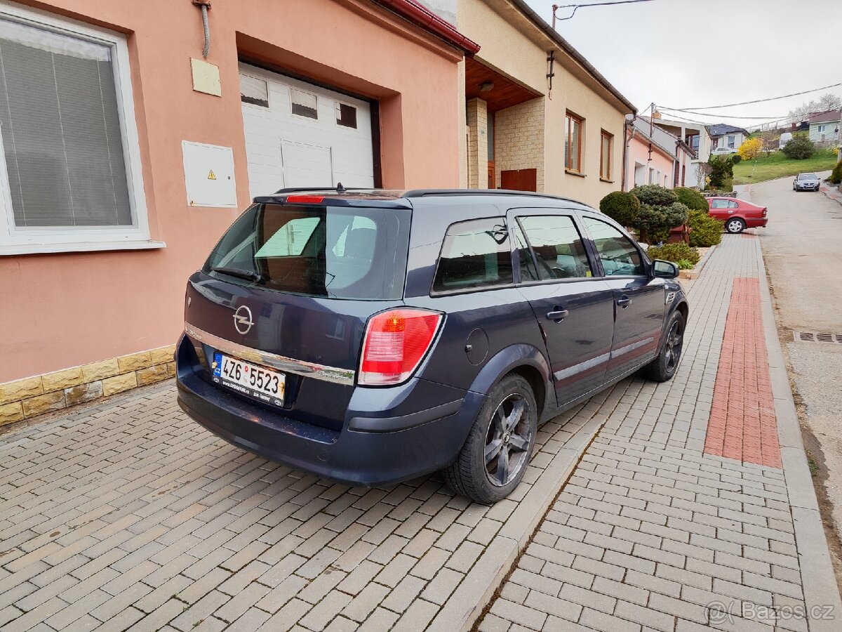 Opel astra H 1,6 - 4