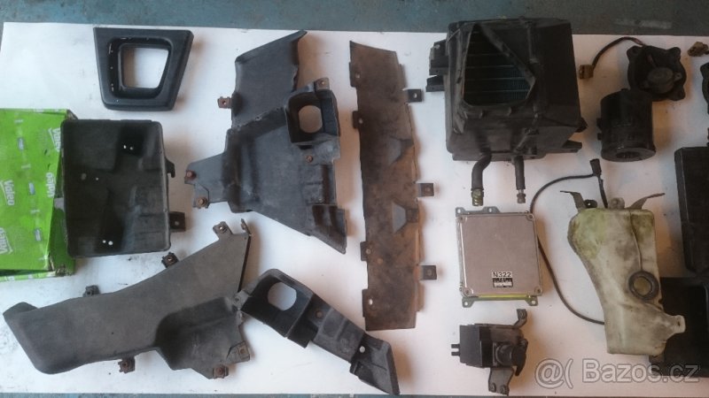 Náhradní díly RX-7 FC - 4