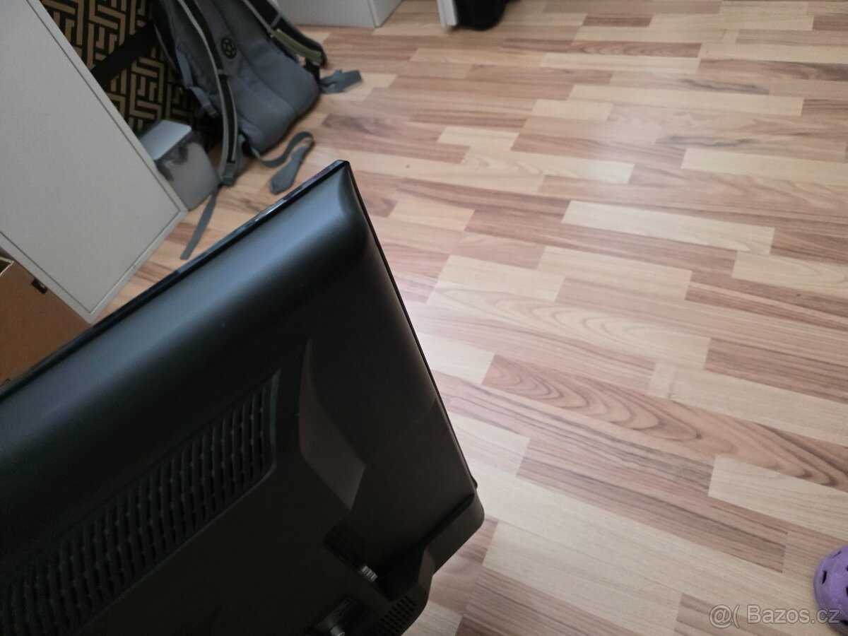 LCD televize LG 32LG2100 - 4