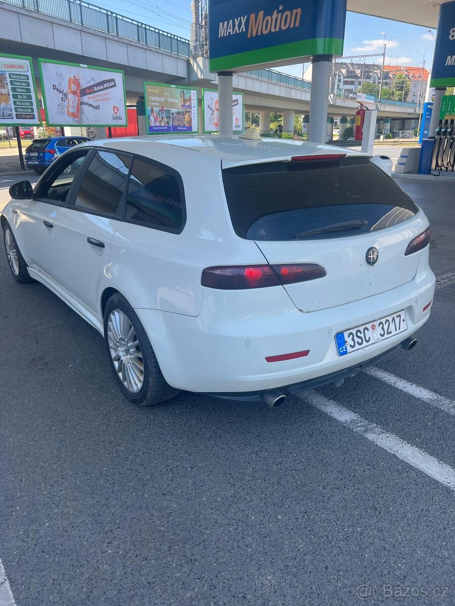 Alfa Romeo 159 2,4JTD 154KW - 4