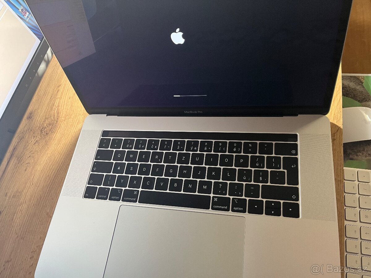 MacBook 15 2018 - 4