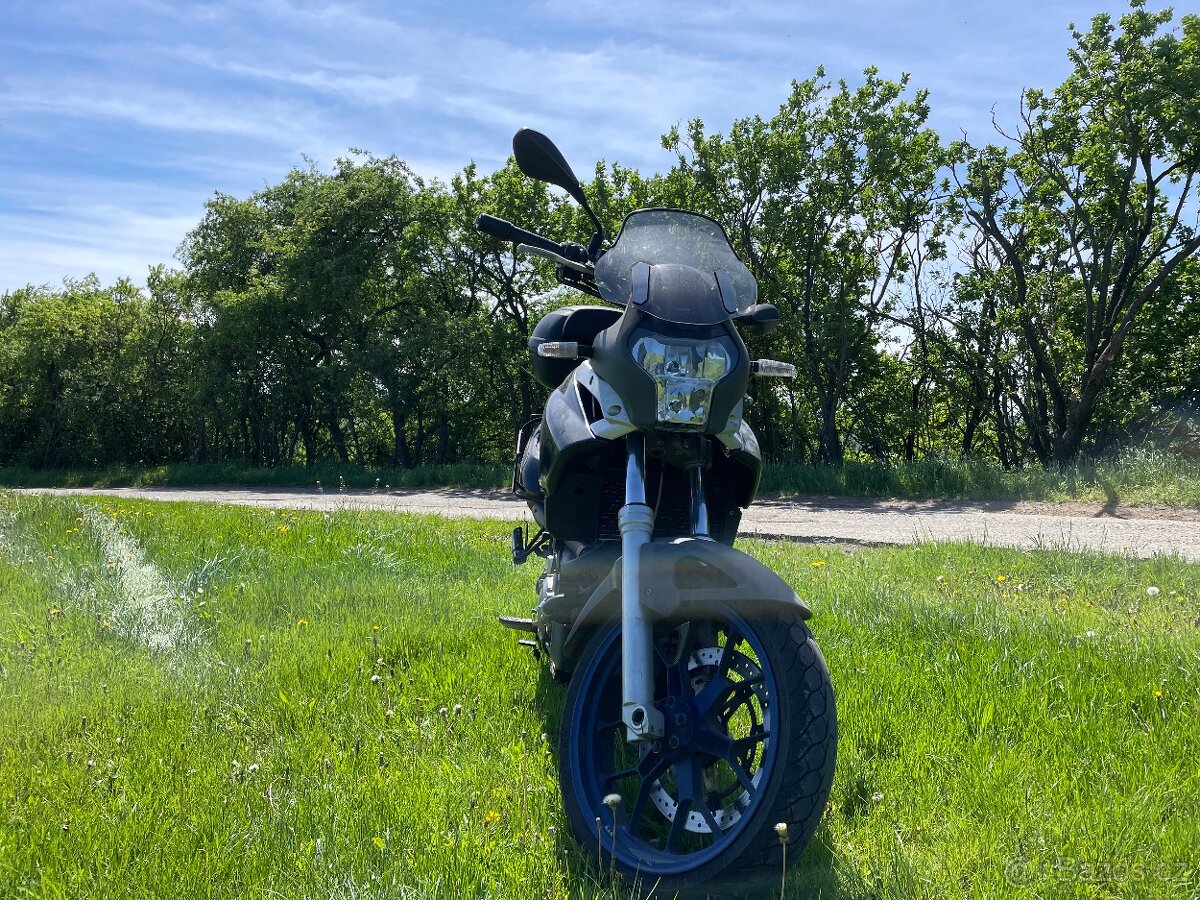 Aprilia Pegaso Strada 650 – 35 kW