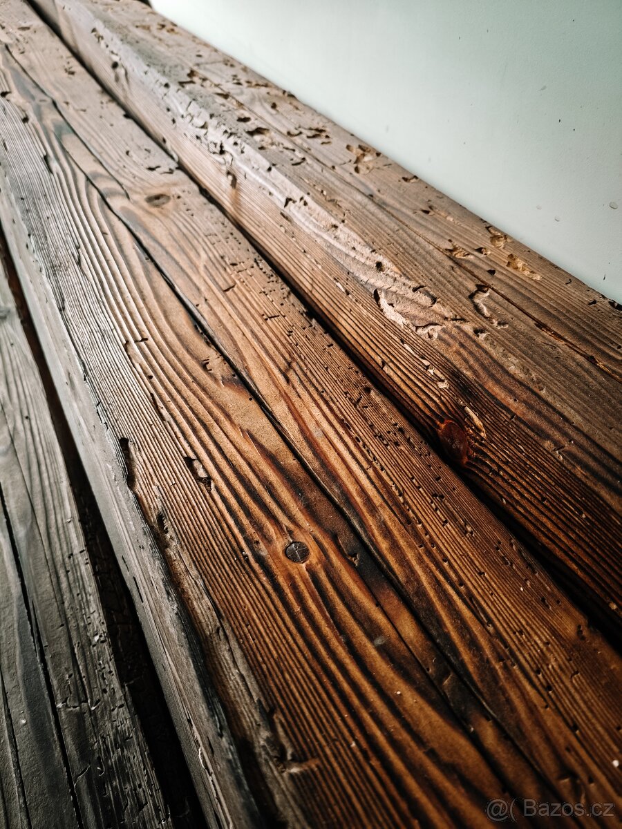 Vyčesané trámy - 4