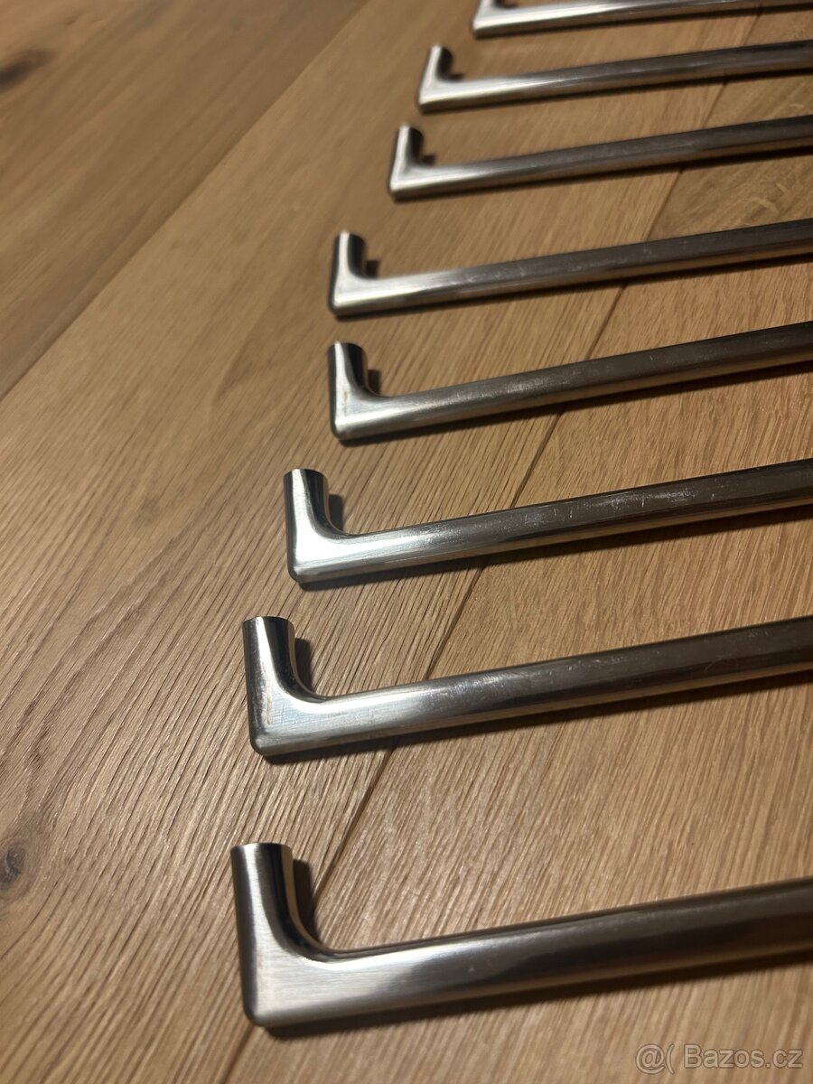 TULIP úchytky Cub 320 - 4