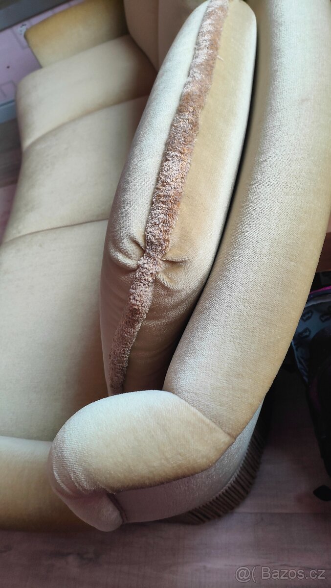 Sedačka trojmístná/pohovka/gauč - 4