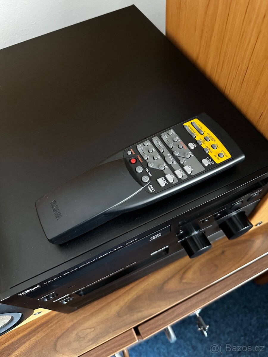 YAMAHA Receiver RX-V10 + CD Player CDX-9 - 4