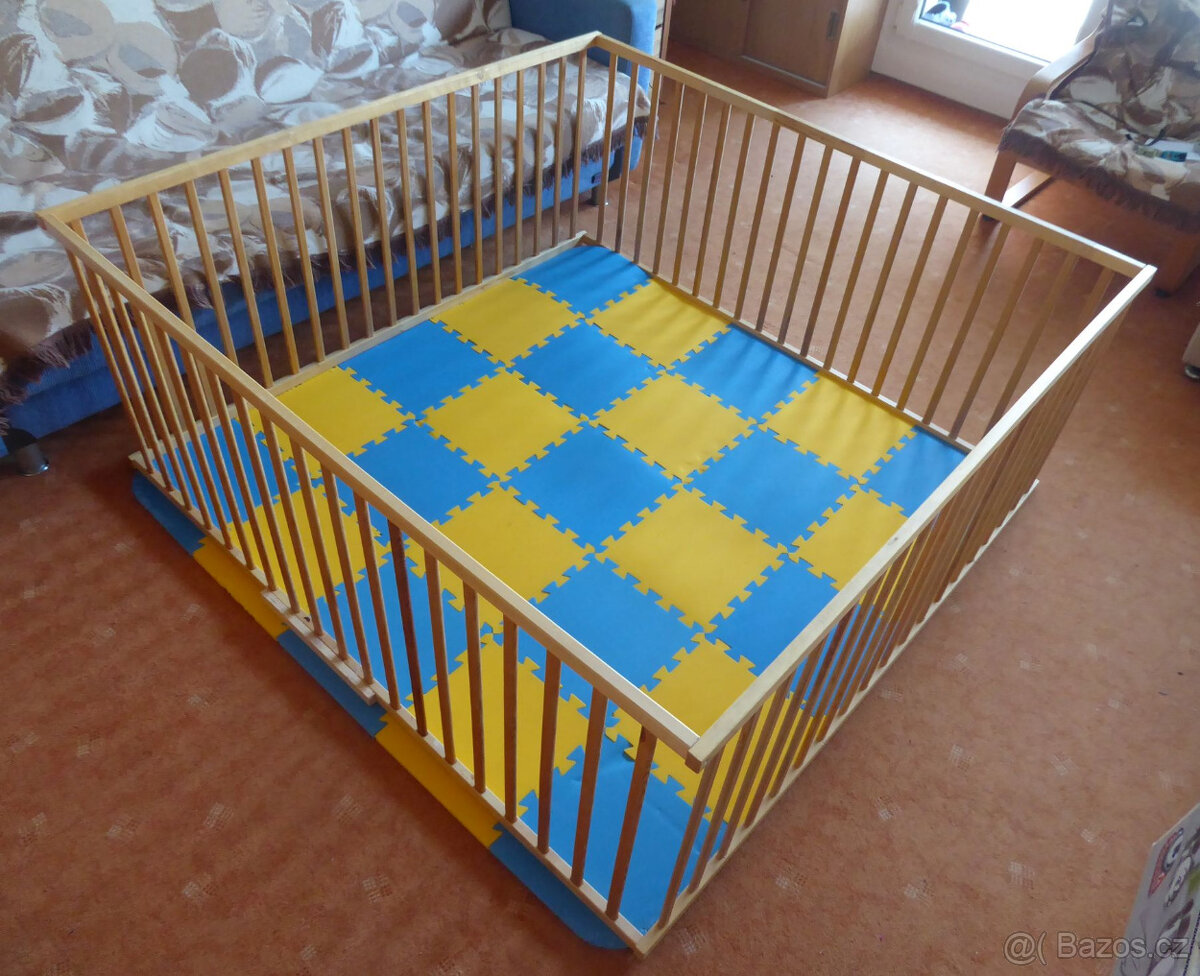 Dřevěná dětská ohrádka - 4