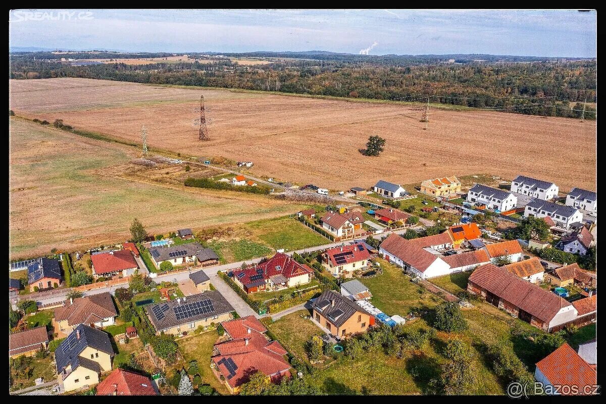 Prodej stavebního pozemku 913 m² Libníč - 4