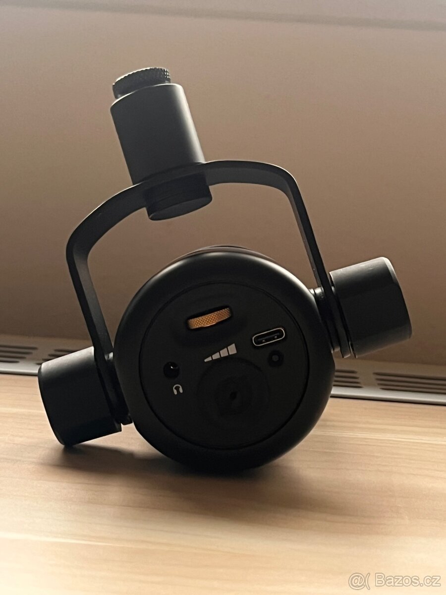 RØDE PodMic USB + rameno RØDE PSA1+ - 4