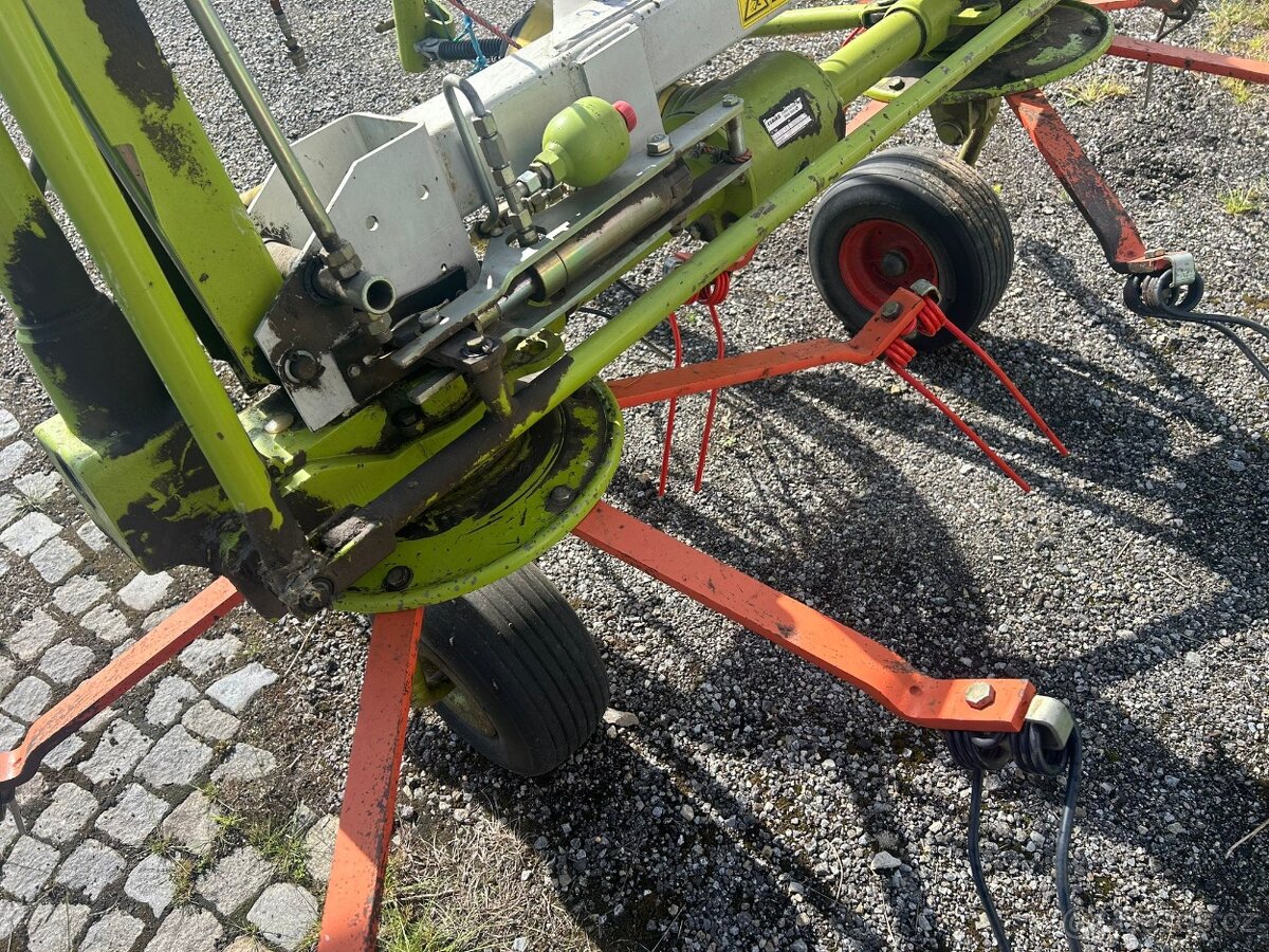 Obraceč píce Claas - 4