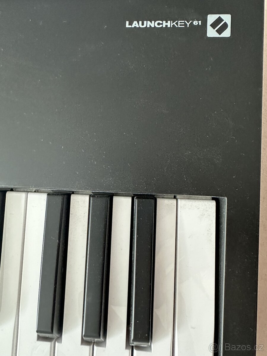 MIDI klávesy Launchkey 61 MK3 - 4