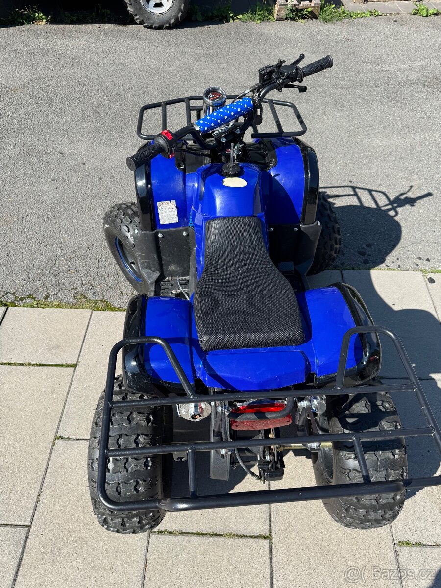 Čtyřkolka atv 125 cc