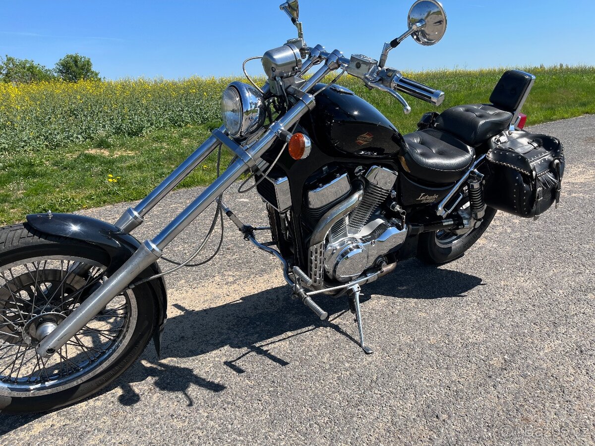 Suzuki VS 1400 Intruder - 4